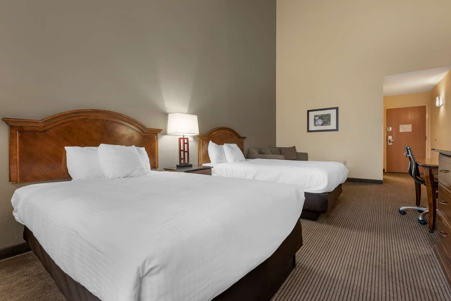 Best Western University Inn | Hotel Rooms