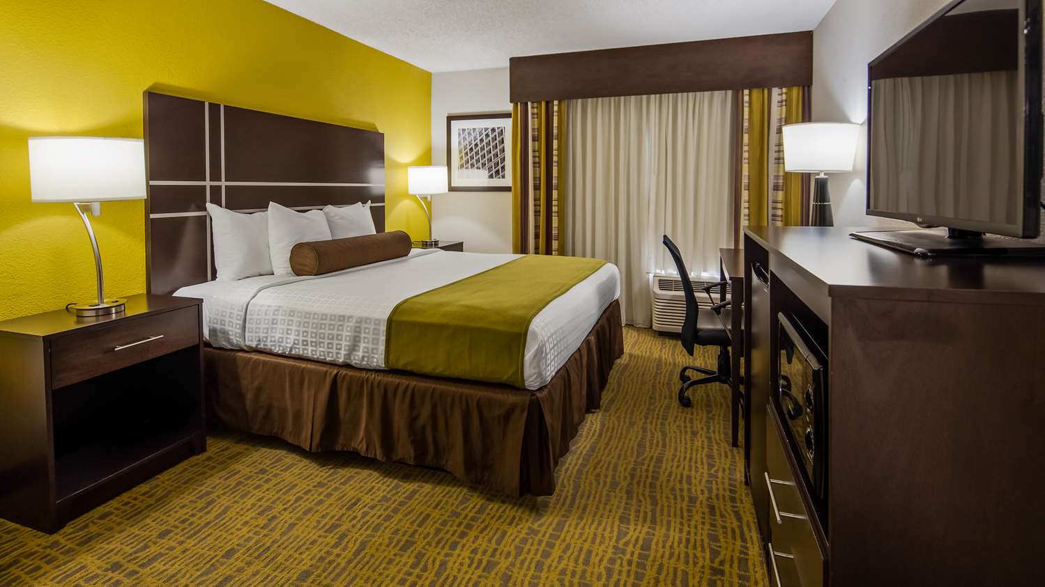 hotels-in-winston-salem-best-western-plus-hanes-mall-hotel