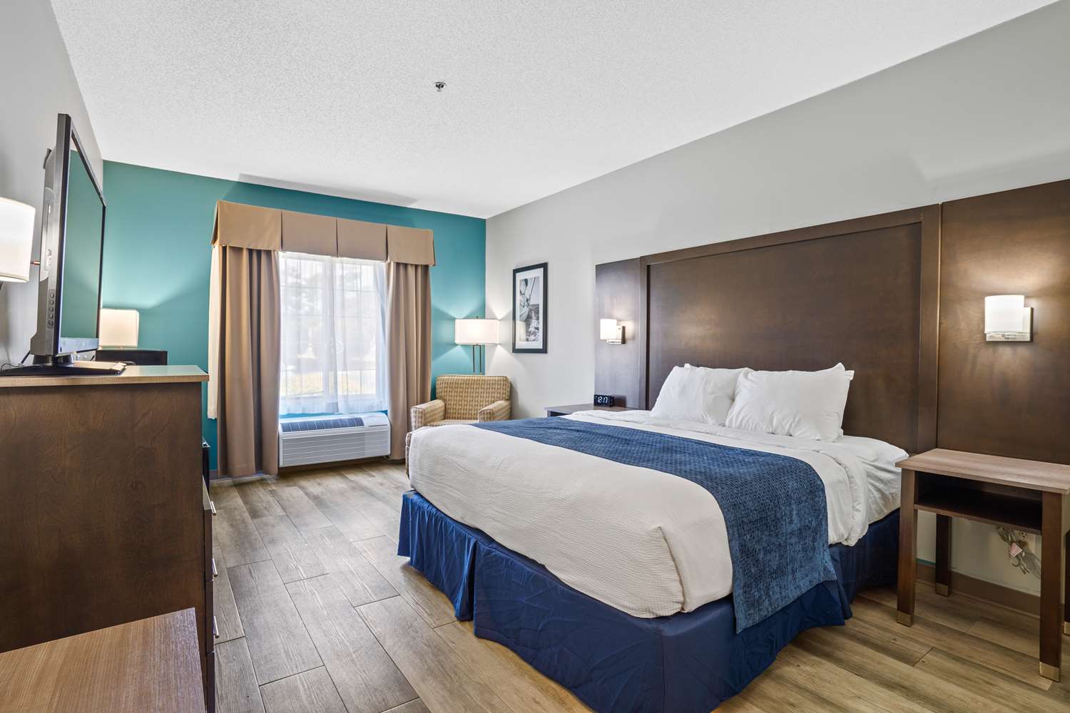 Blue Water Inn & Suites, BW Signature Collection | Rooms & Rates