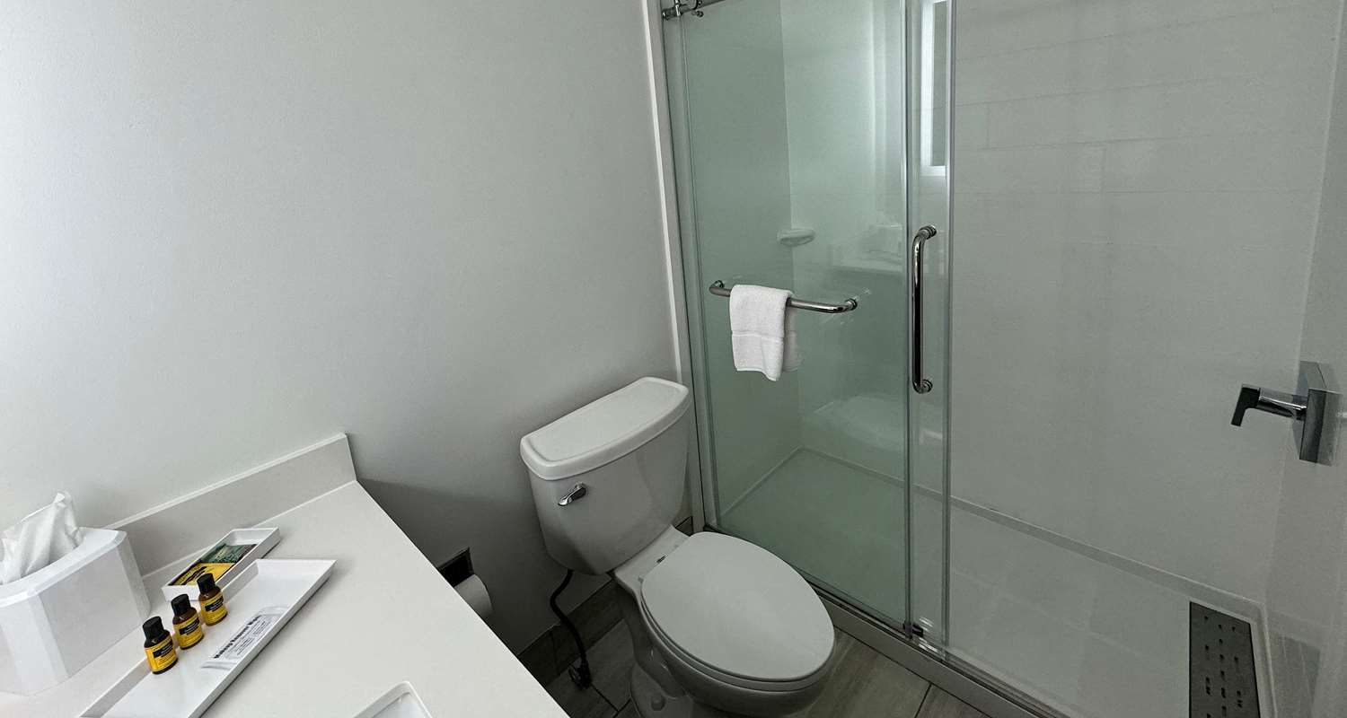 Rachel Cook dreaming of relaxation