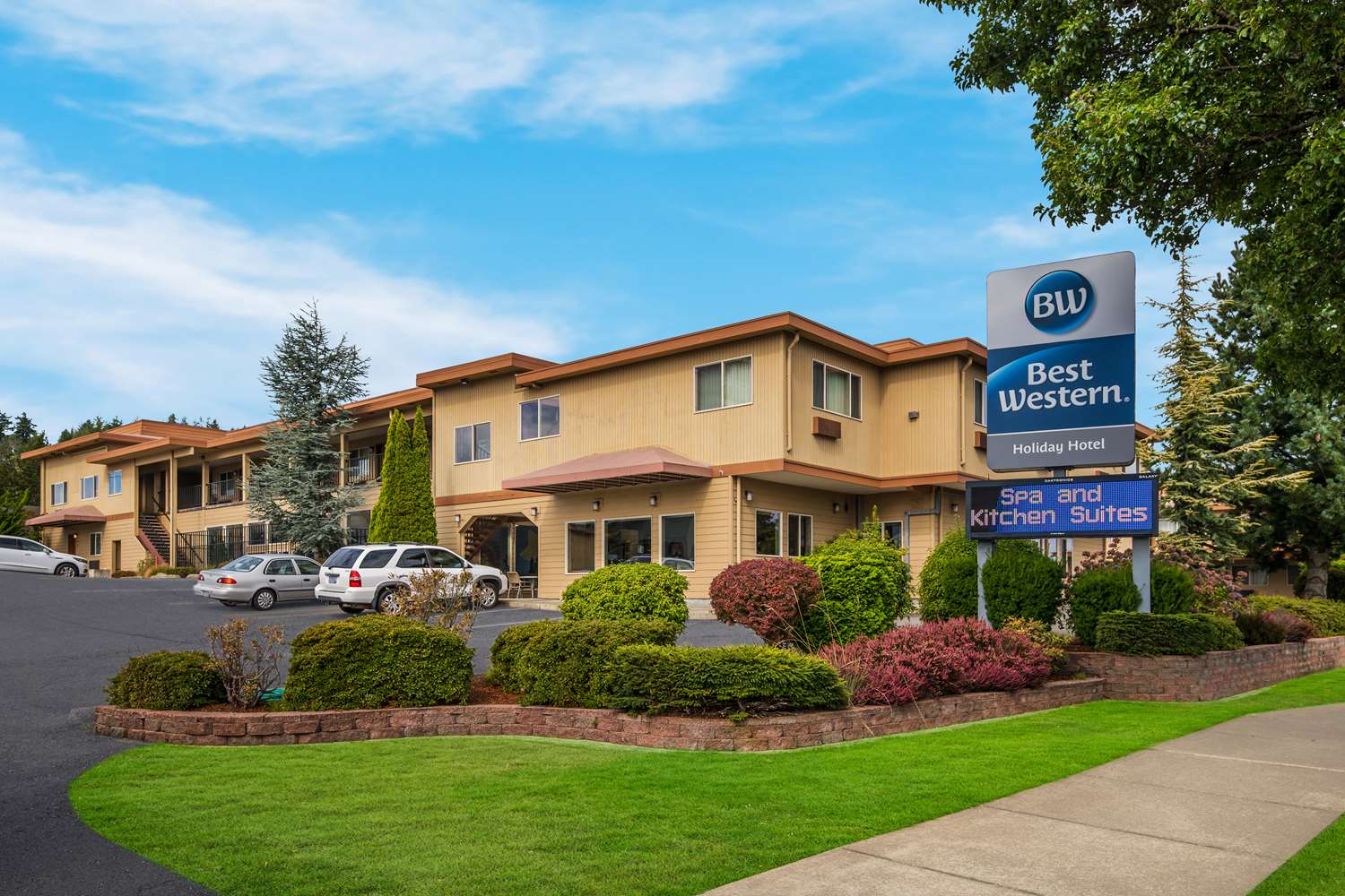 Hotel in Coos Bay | Best Western Holiday Hotel