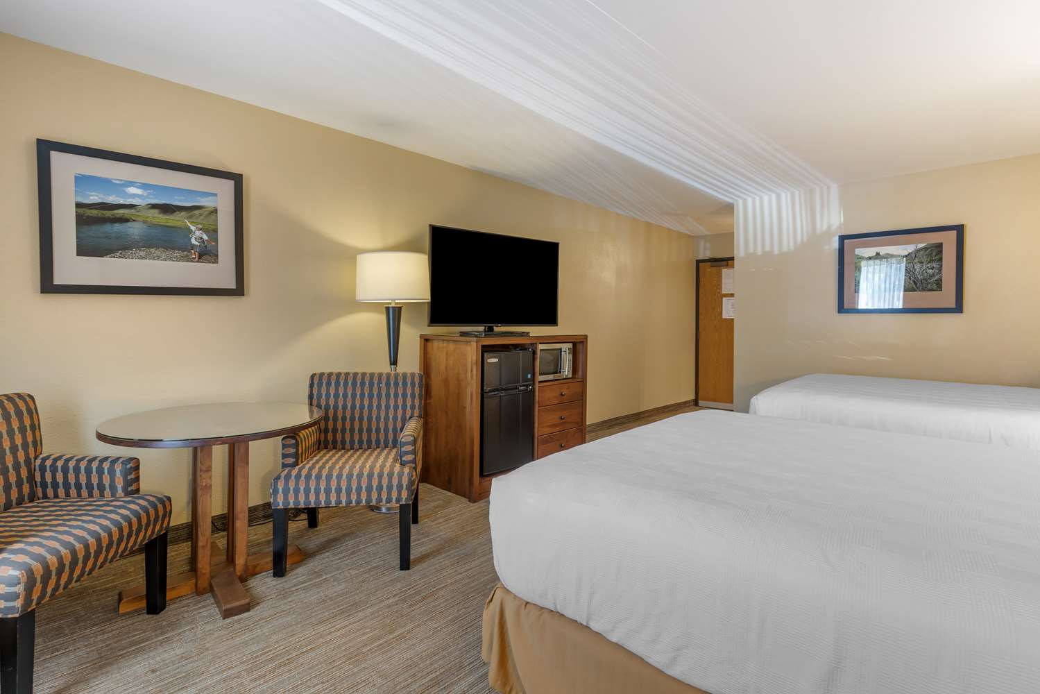 Hotel in Hood River  Best Western Plus Hood River Inn
