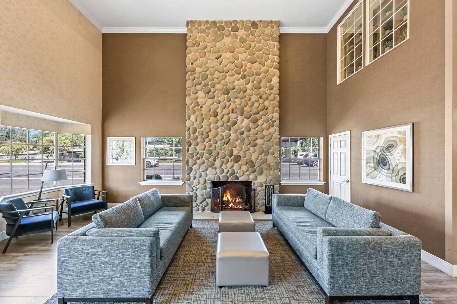 Hotel in Medford | Best Western Horizon Inn