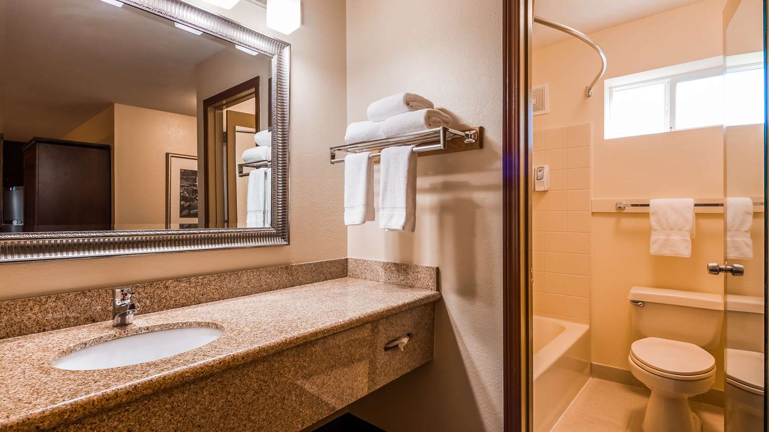 Cottage Grove Hotels Best Western Cottage Grove Inn Hotels In