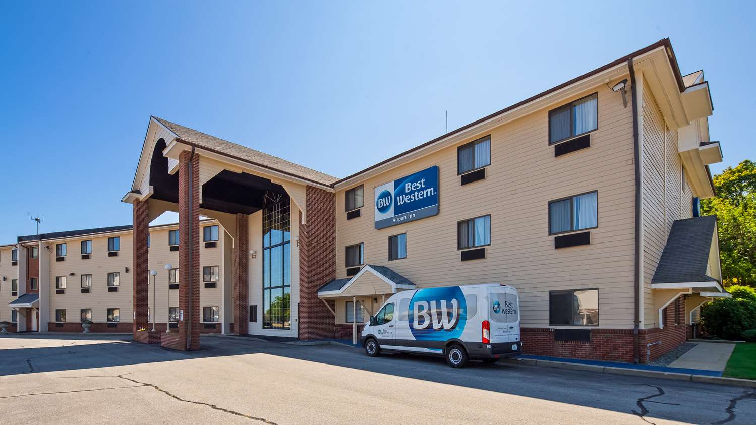 Warwick Ri Hotels Best Western Airport Inn Hotels Near Tf