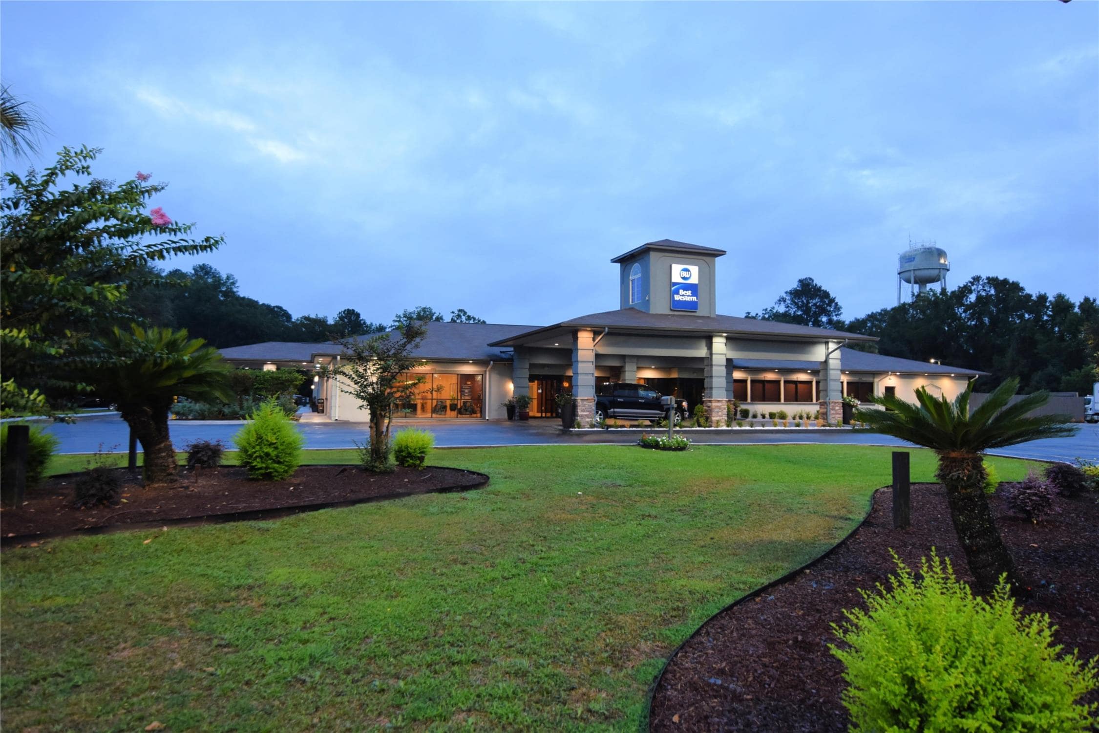 Hotel in Ridgeland | Best Western Point South