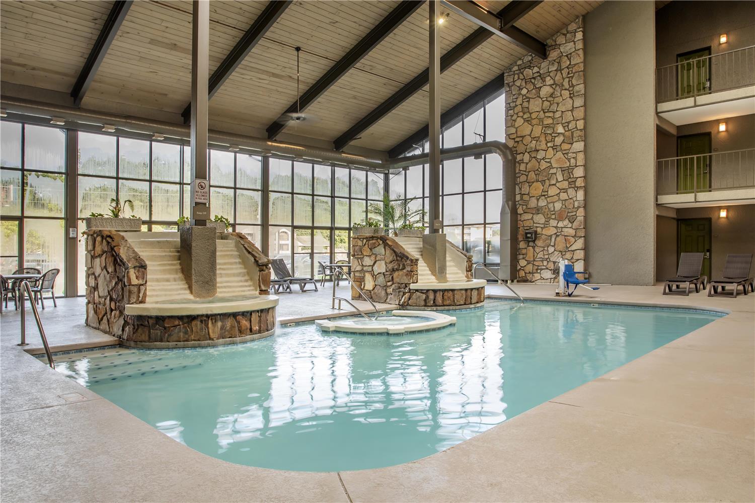 Hotel in Pigeon Forge | Best Western Plaza Inn