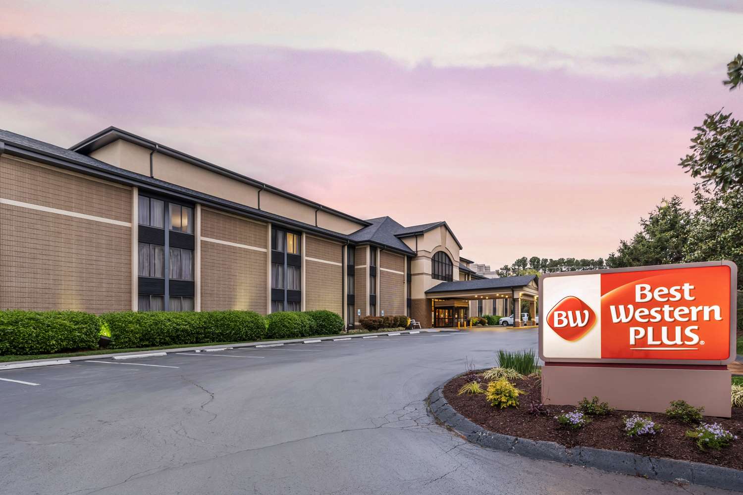 Hotels In West Knoxville TN Best Western Plus Knoxville Cedar Bluff