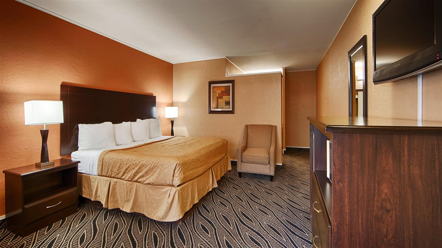 Hereford Tx Hotels Best Western Red Carpet Inn In Guest Rooms Rates