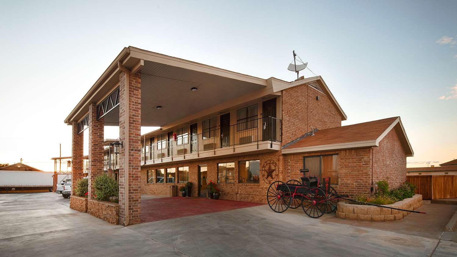 Brownfield Tx Hotels Best Western Caprock Inn Halliburton