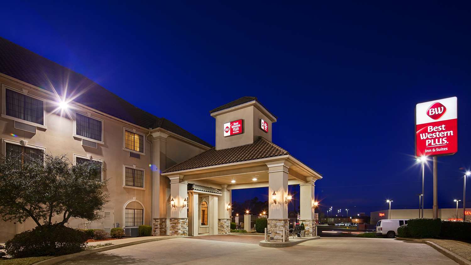 Tyler Tx Hotels Best Western Plus Southpark Inn Suites Hotels