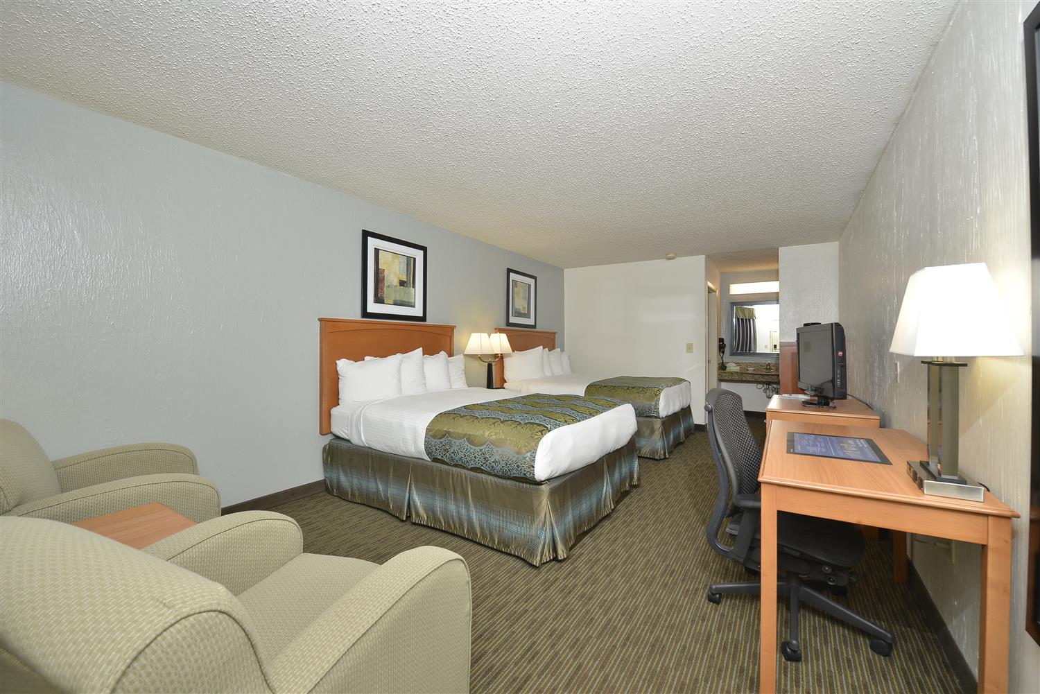 Ingleside Hotels Best Western Port Aransas Beach Our Comfortable Two Queen Guest Room Includes Microwave And Refrigerator