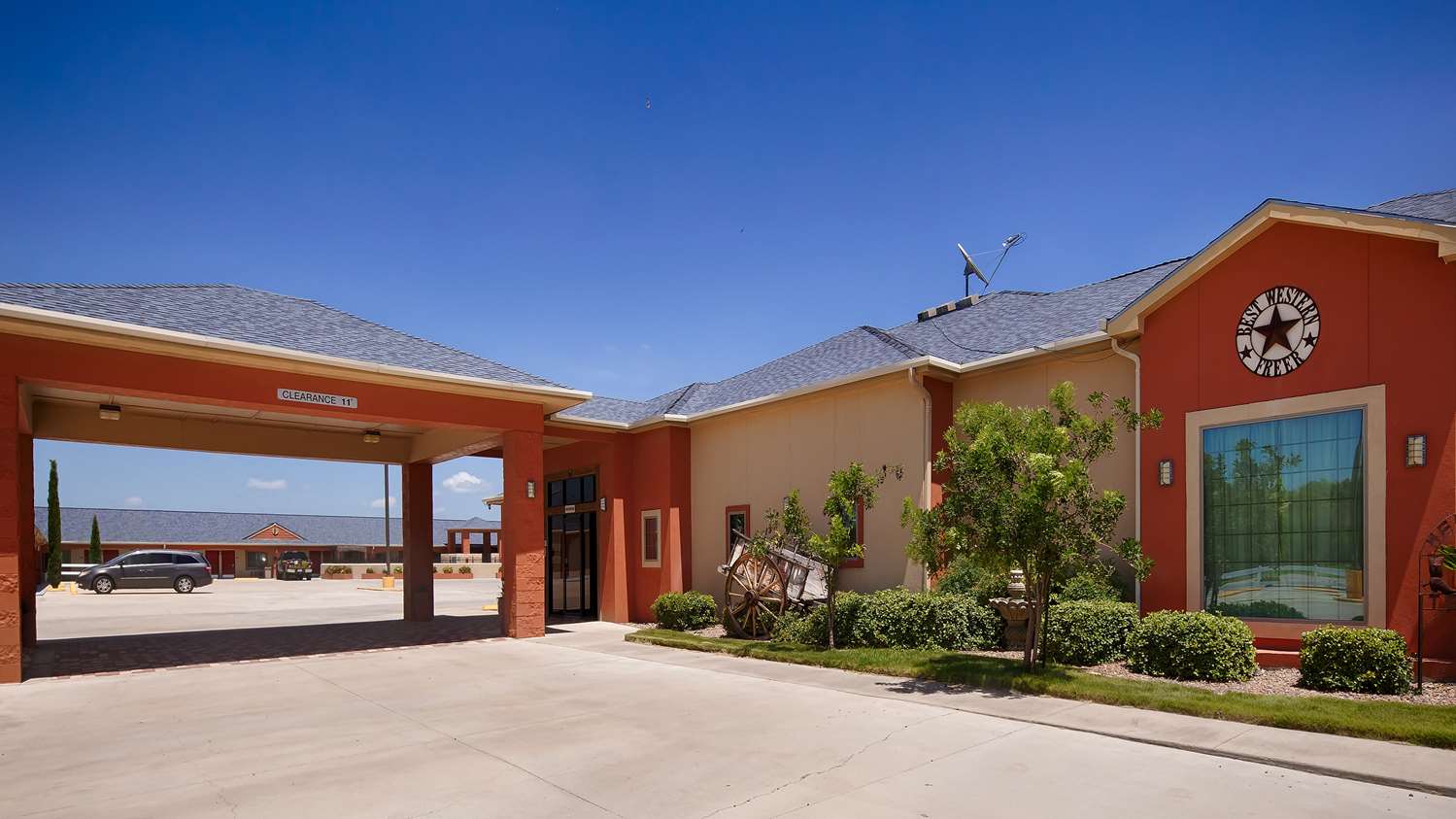 Freer Tx Hotels Best Western Windwood Inn Suites In Freer Tx Hotels Best Western Windwood Inn Suites In