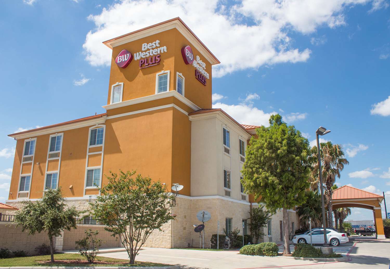 Hotel in San Antonio, TX East - Best Western Plus