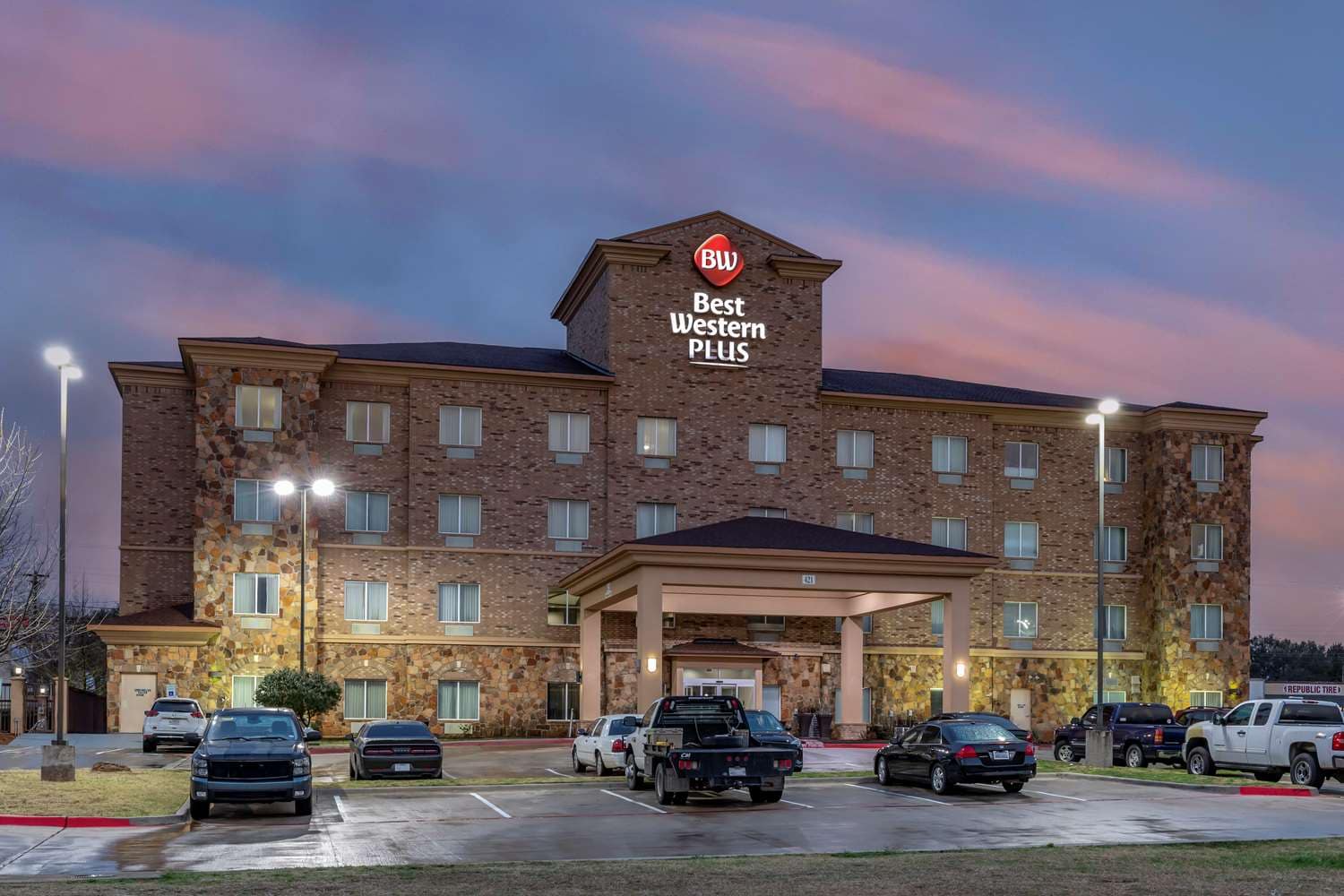 Hotel in Euless | Best Western Plus DFW Airport West Euless