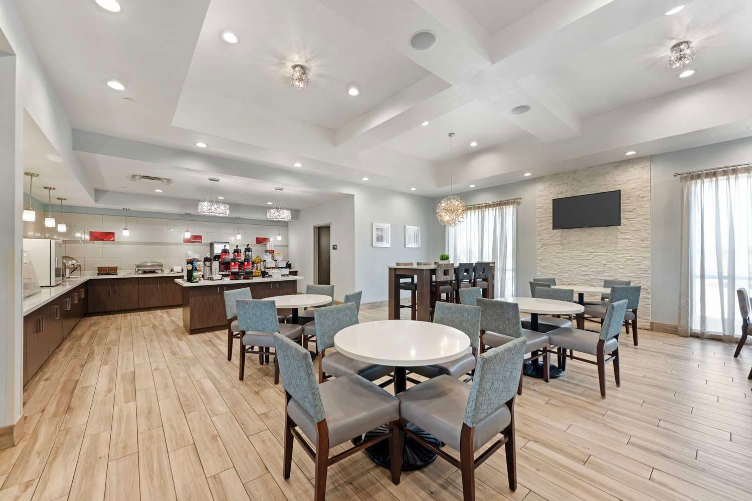 Hotel in Buda Best Western Plus Buda Austin Inn Suites