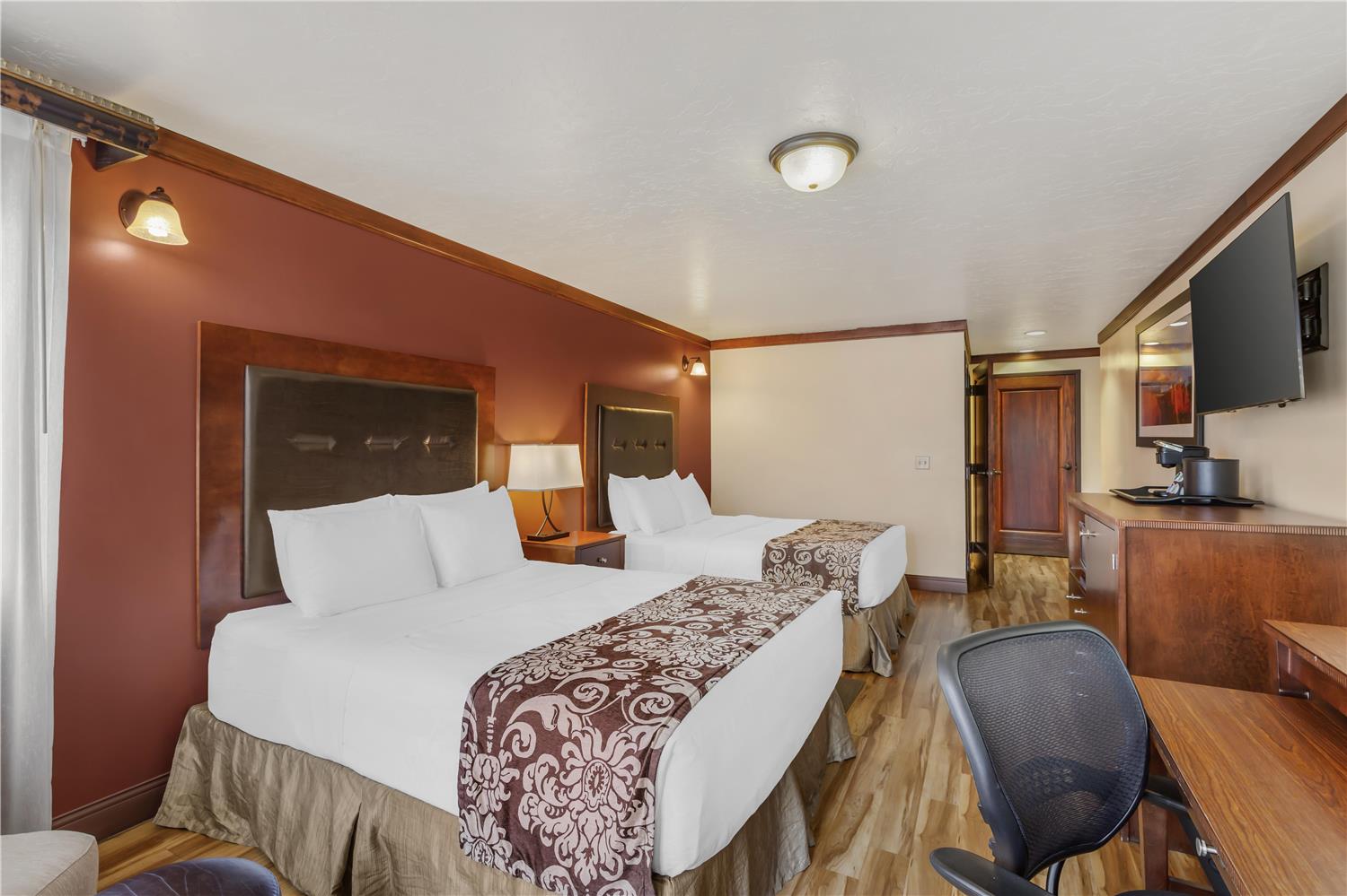 Best Western Plus Greenwell Inn | Rooms & Rates