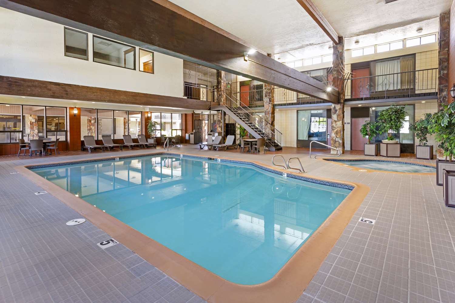 Hotel in Logan Best Western Plus Weston Inn