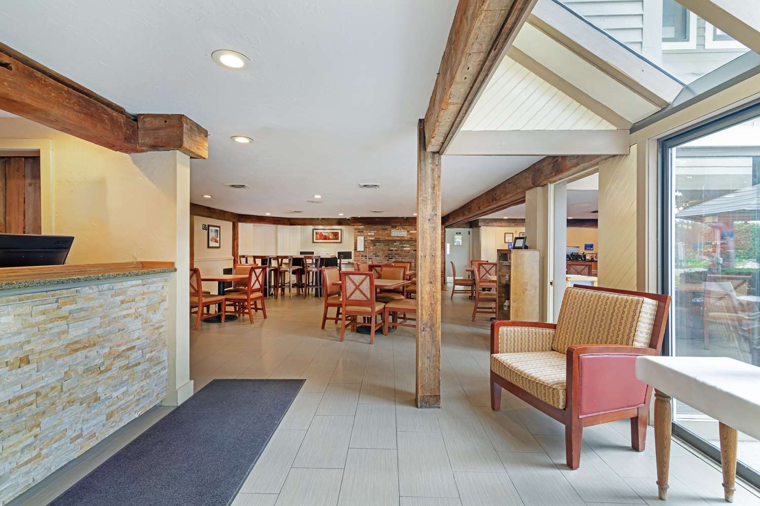 Hotel in Rutland | Best Western Inn &amp; Suites Rutland-Killington