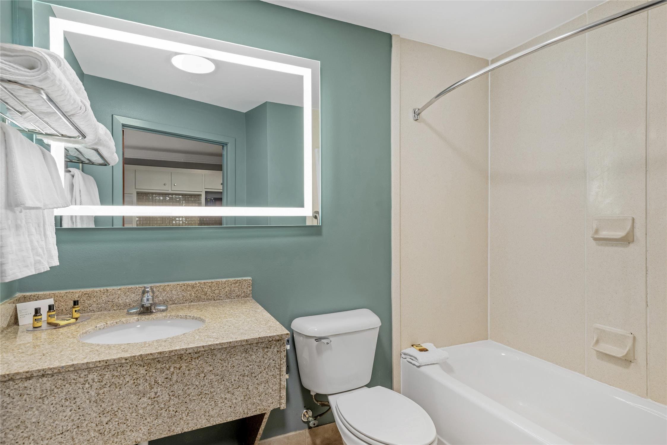 Best Western Plus Glen Allen Inn | Rooms & Rates