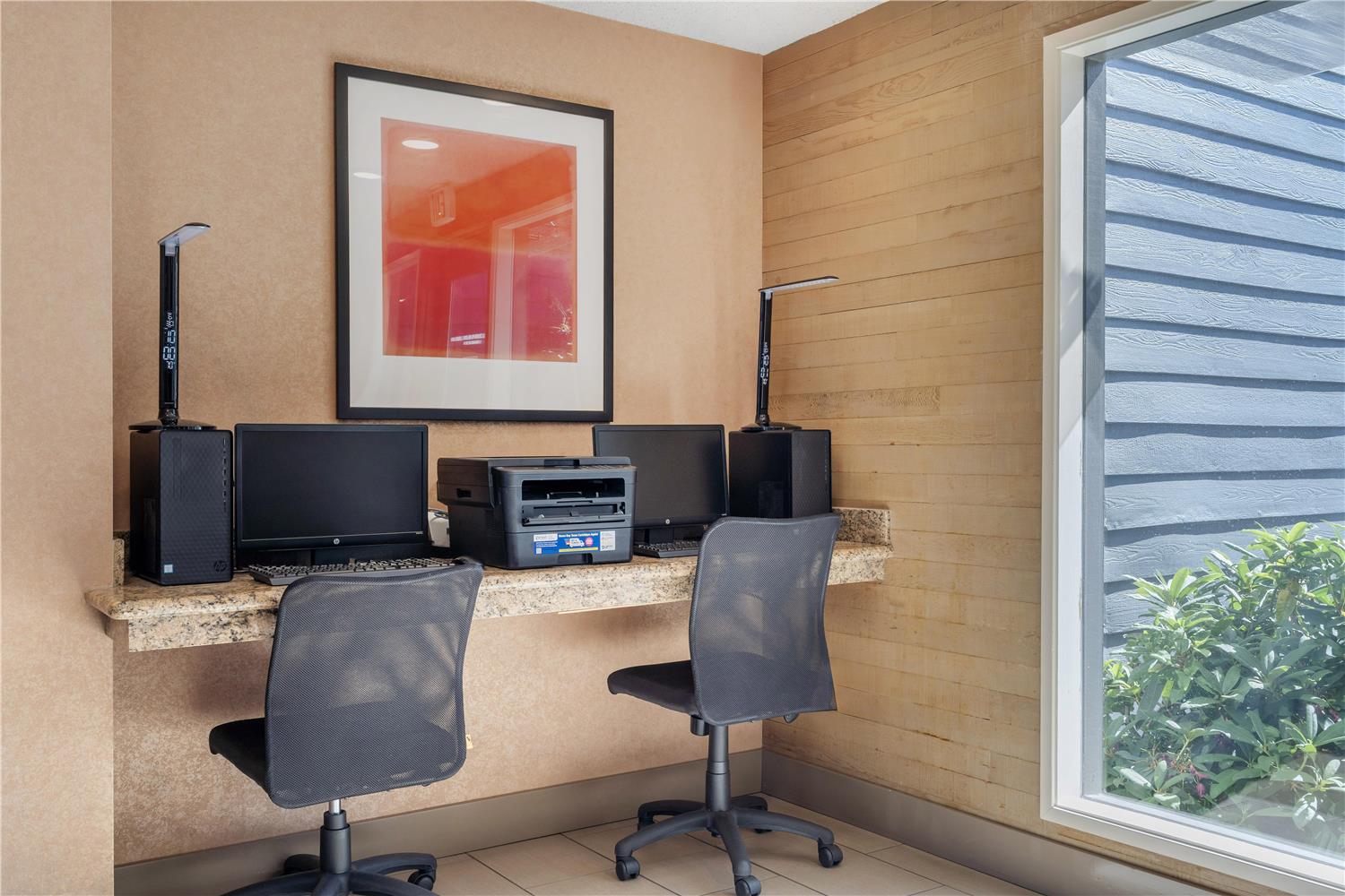 Hotel in Oak Harbor Best Western Plus Oak Harbor Hotel