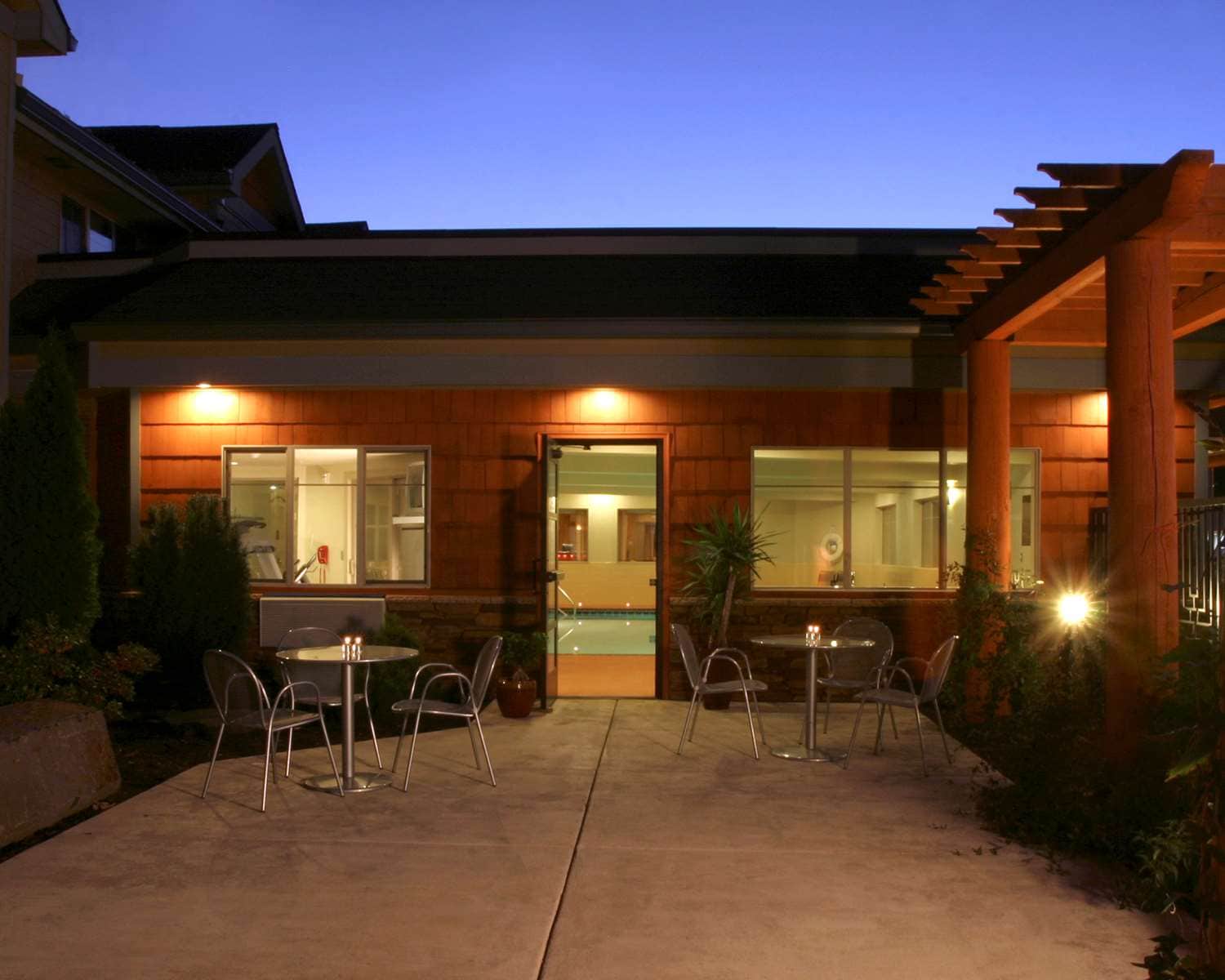 Cle Elum Hotels Best Western Snowcap Lodge Snoqualmie Pass Hotel