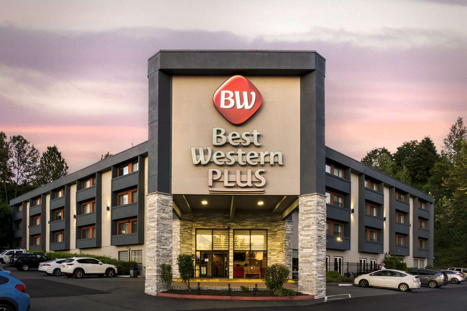 Best Western Plus® Renton Inn Hotel Rooms
