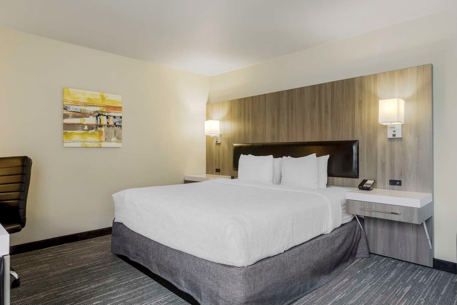 Renton Inn Best Western Plus® Renton Inn | Rooms & Rates