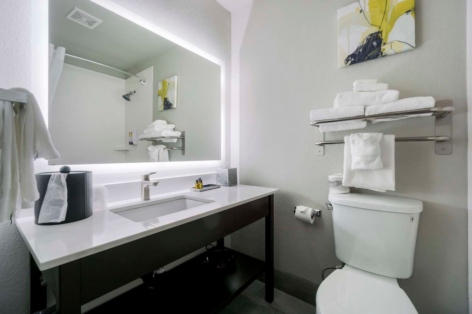 Renton Inn Best Western Plus® Renton Inn | Rooms & Rates
