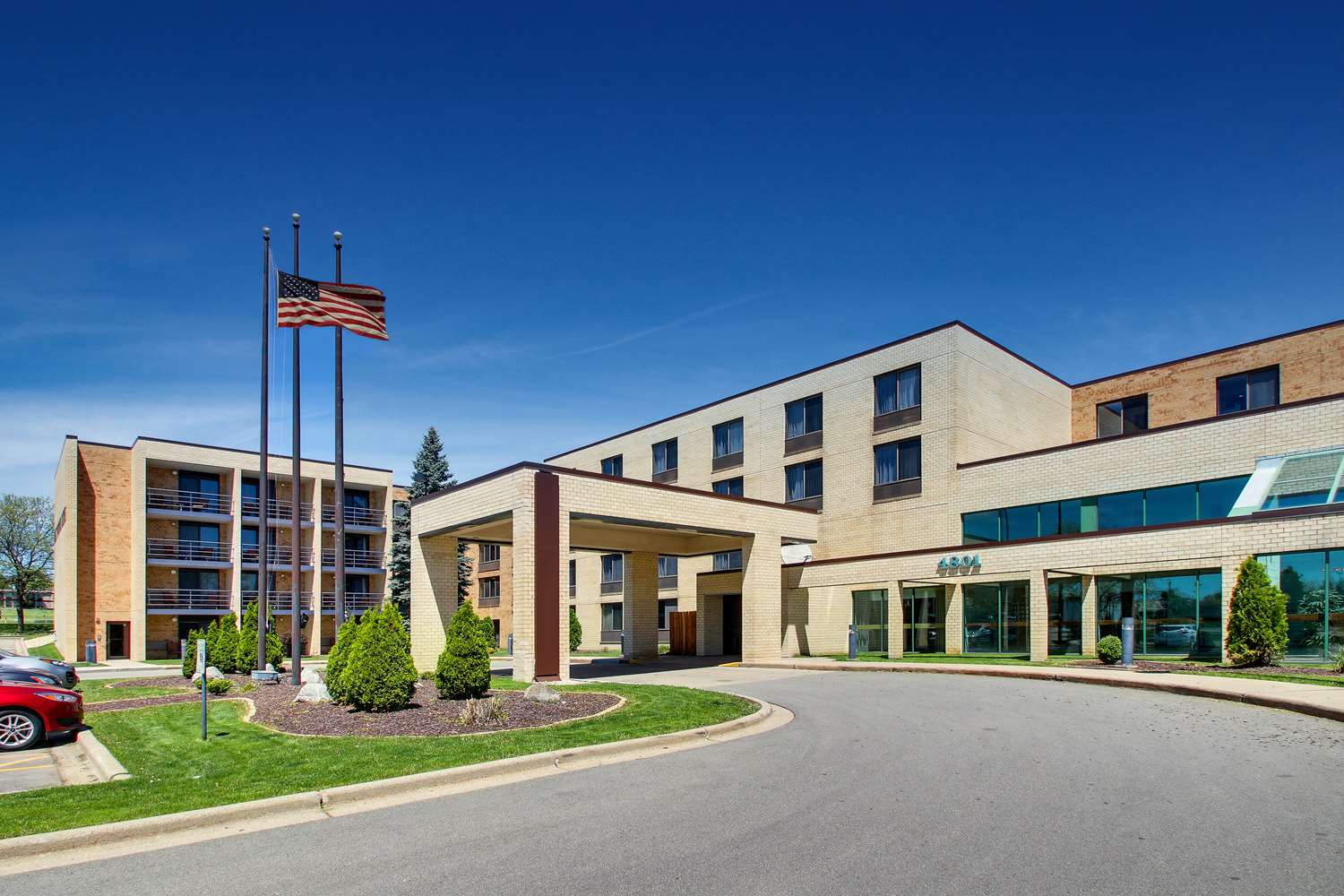 Madison Hotels East Best Western East Towne Suites