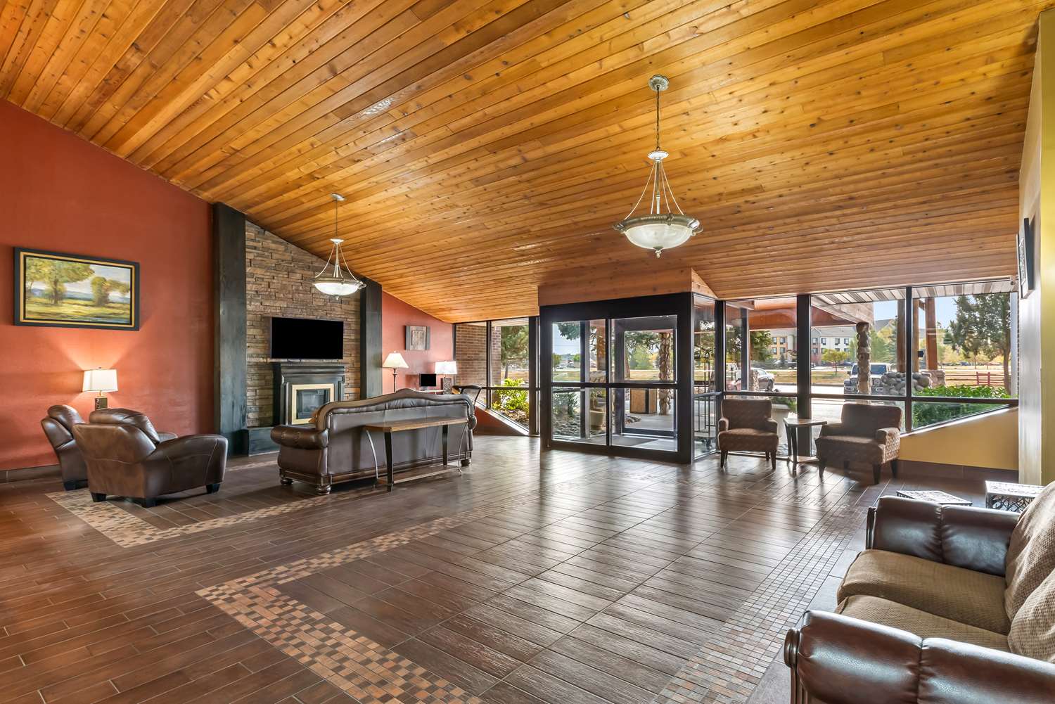 How to Desensitize Dogs to Elevators And Lobbies in Apartment Buildings: Simple Steps for Calm Pets