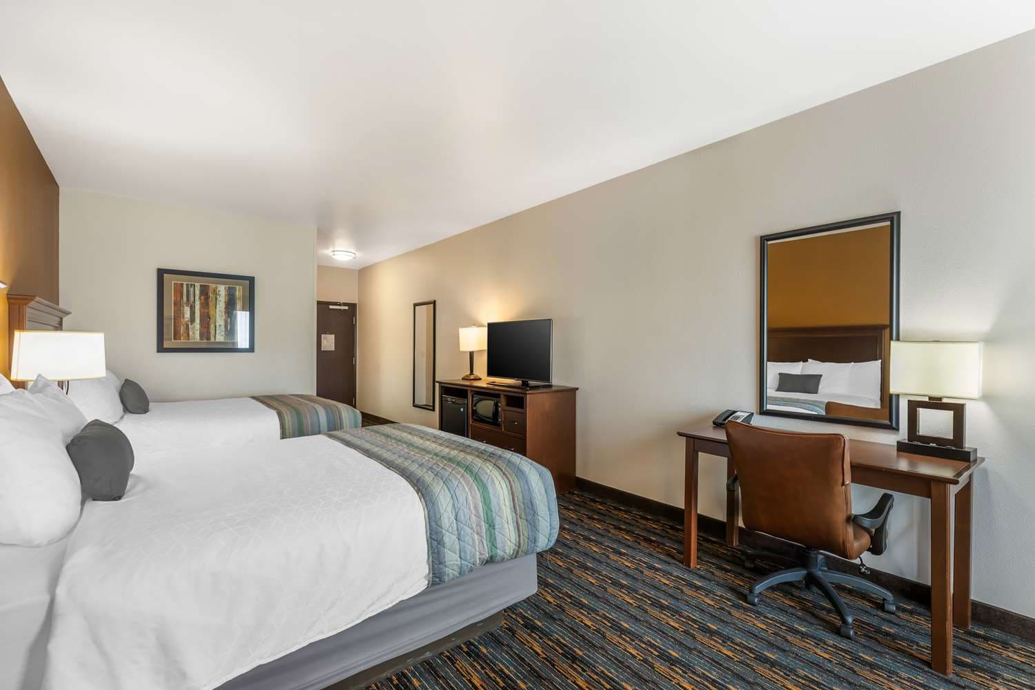 Hotel in Casper | Best Western Plus Casper Inn & Suites