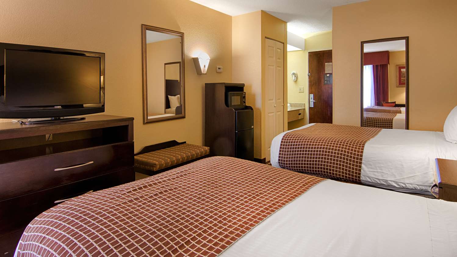 Hotels In Tarboro Nc Surestay Plus Hotel Guest Room With Two Double Beds
