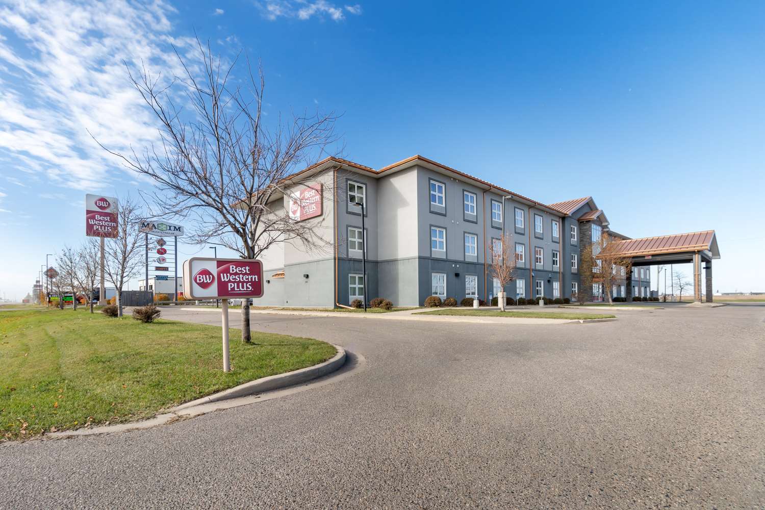 Hotel in Brandon | Best Western Plus Brandon Inn