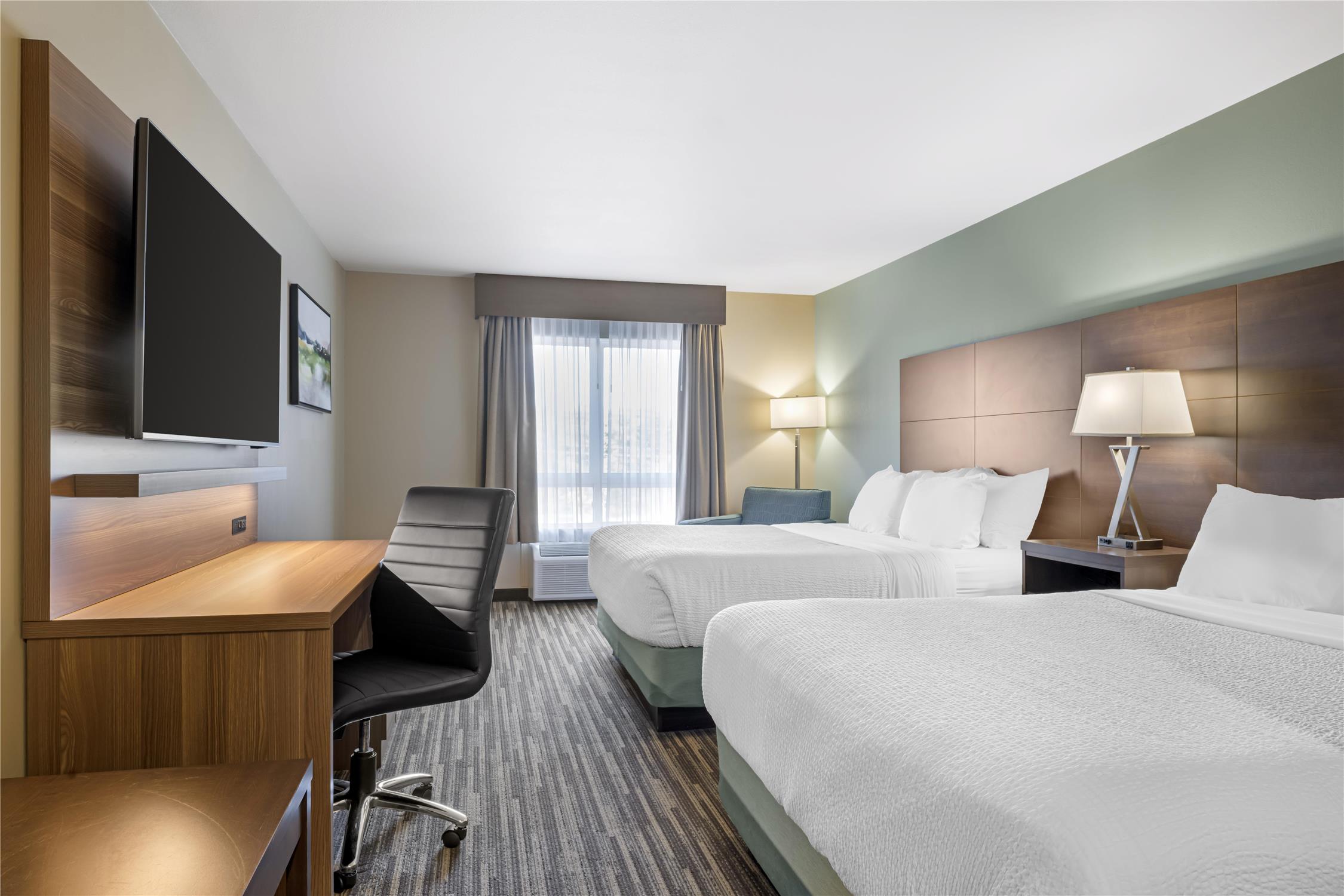 Hotel in Dartmouth Best Western Plus Dartmouth Hotel Suites