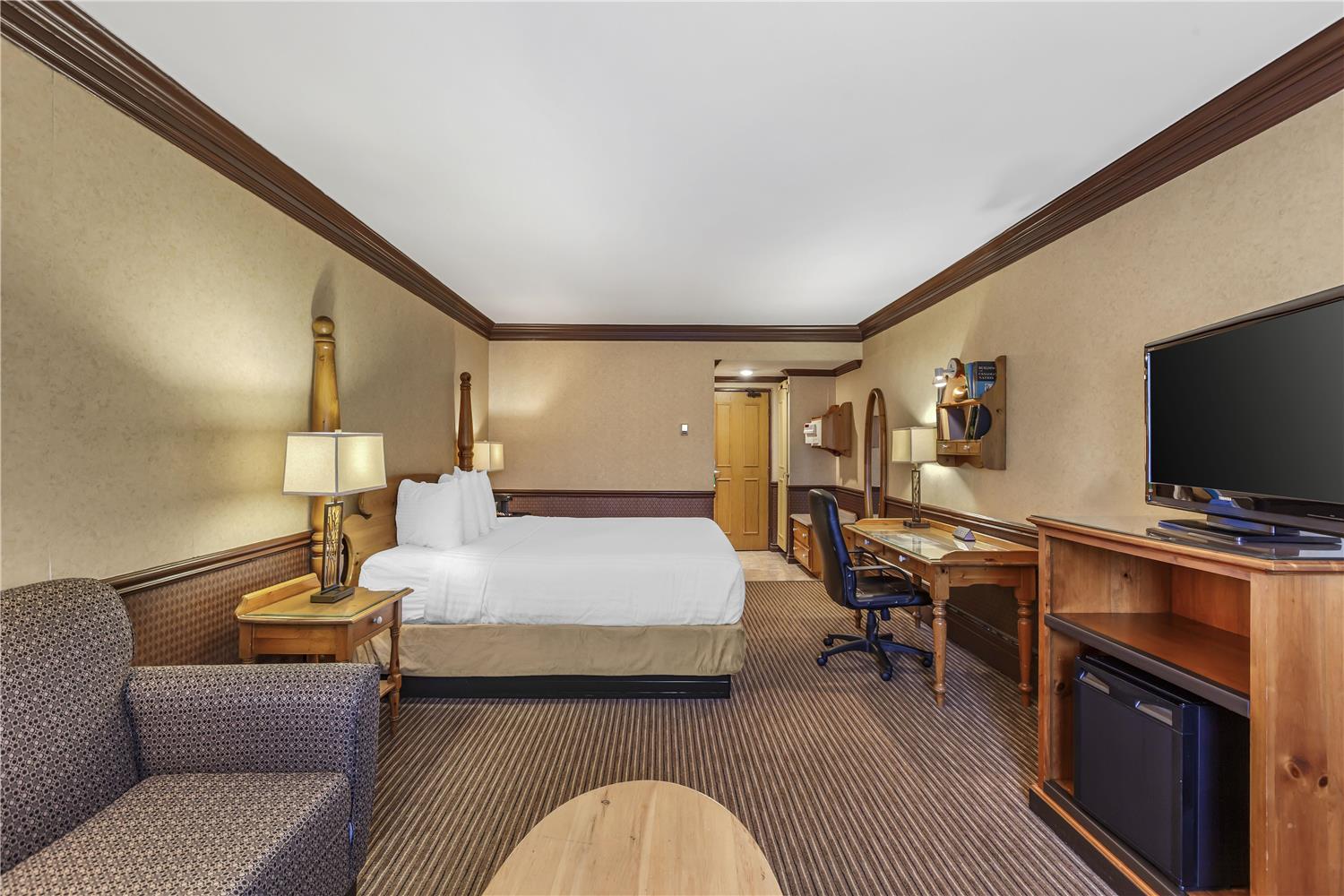 Hotel Kalinga Sweat Louis Vuitton Hotel Kalinga Lol Surprise Black