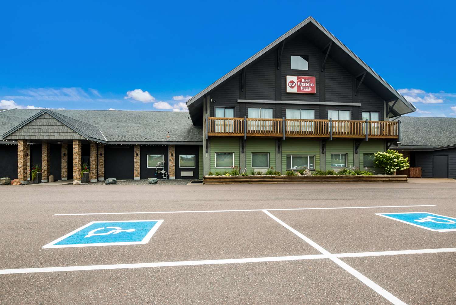 Hotel in Thunder Bay | Best Western Plus NorWester Hotel & Conference Centre