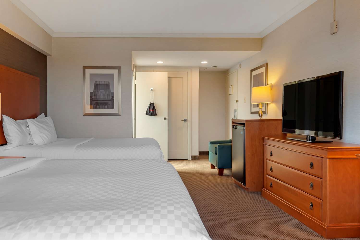 Best Western Plus Gatineau-Ottawa Downtown, Gatineau – Updated