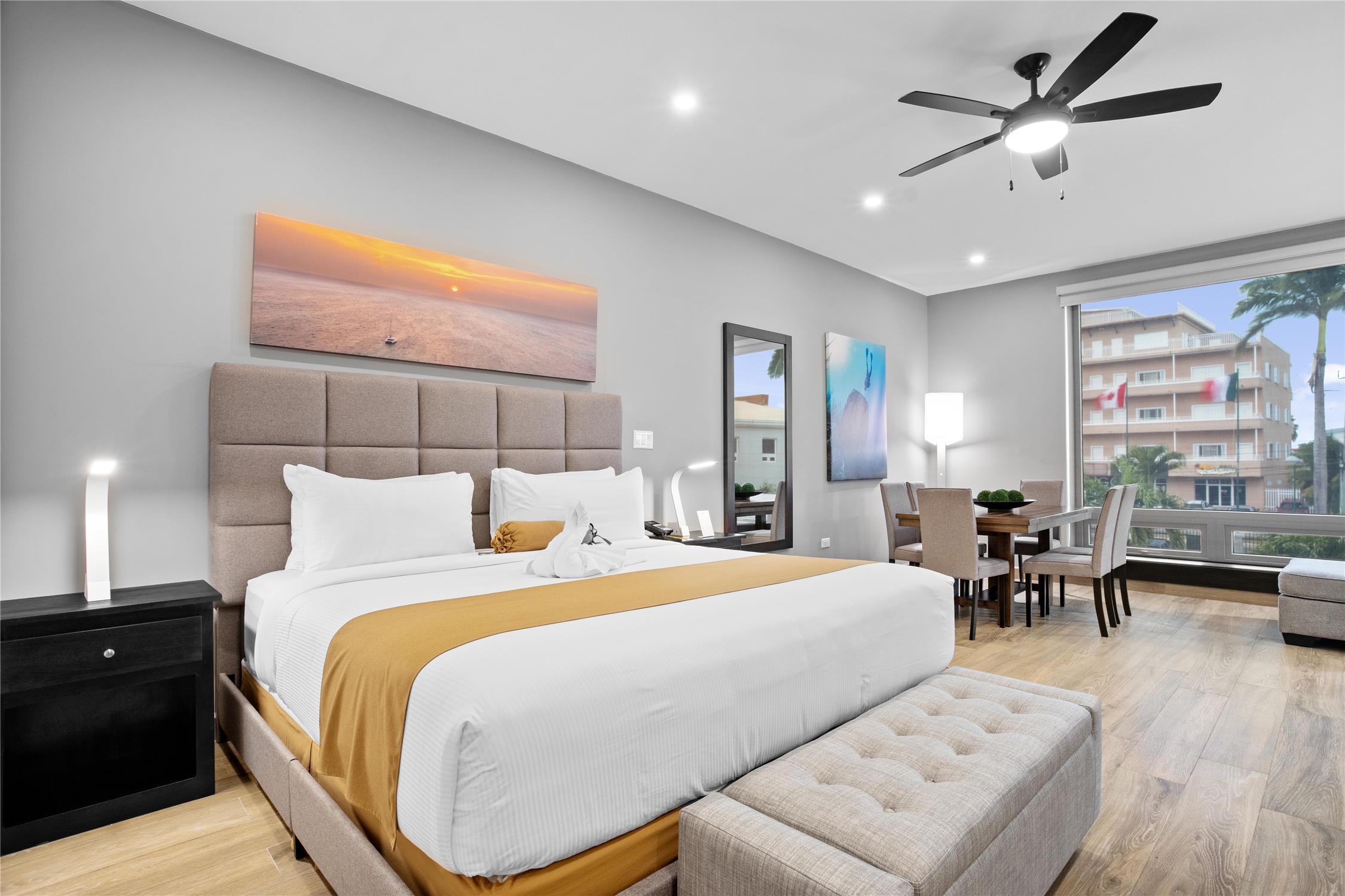 Hotel in Belize City Best Western Plus Belize Biltmore Plaza