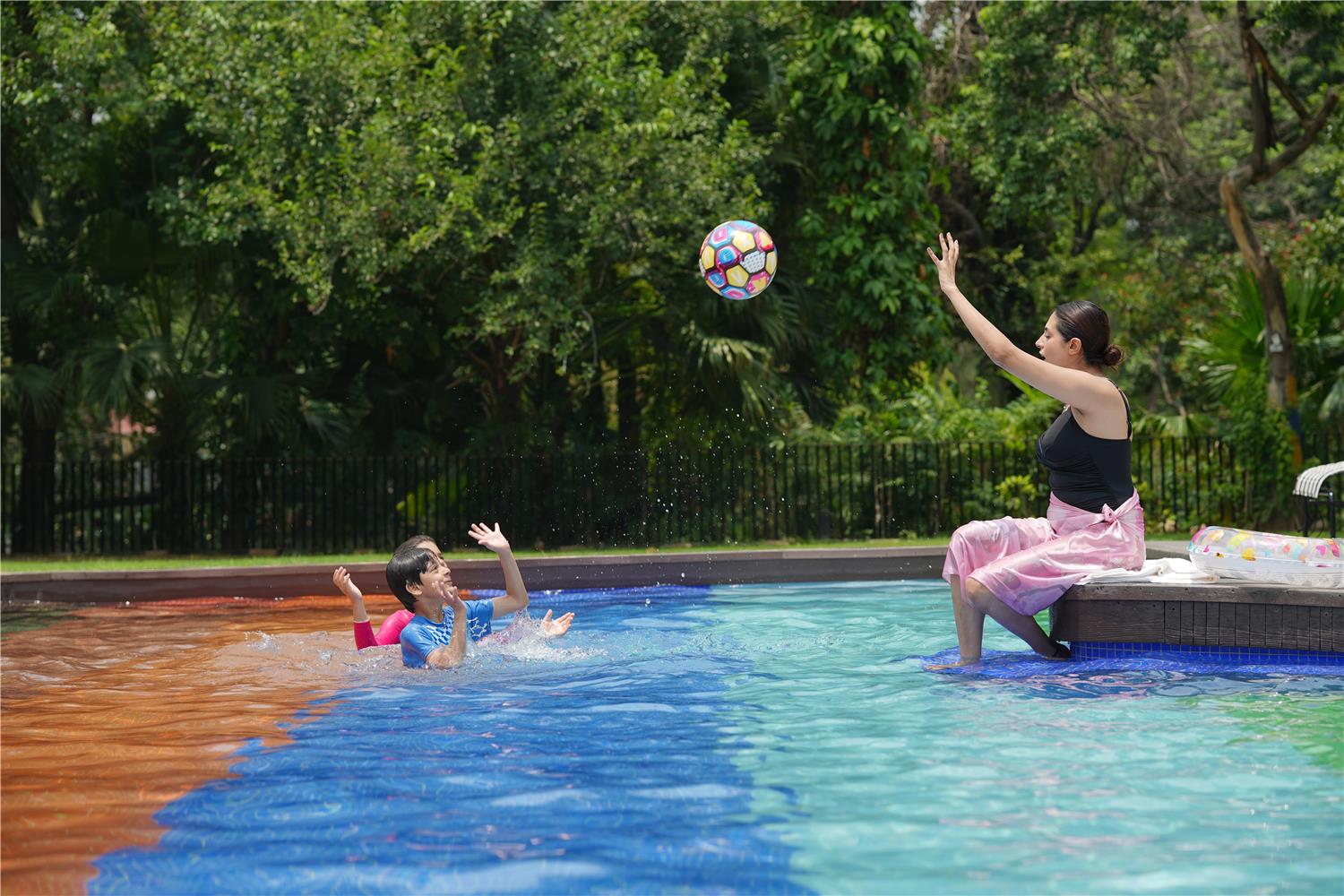 Shree Sports Kiddie Pool Academy Sports Hotel In Gurgaon Best Western  Resort Country Club
