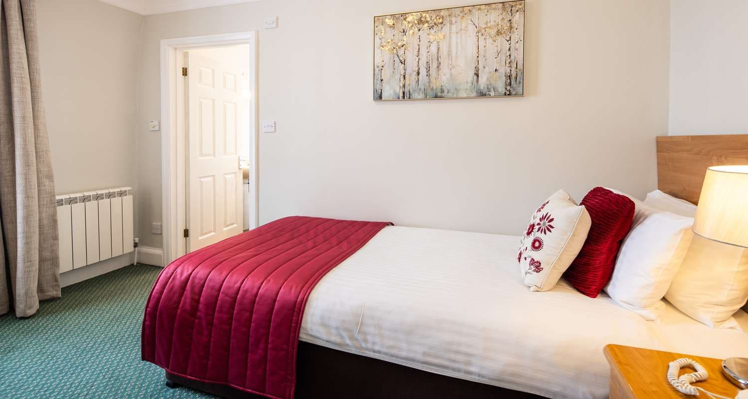 Hotel in Helier Best Western Royal Hotel - Main Image