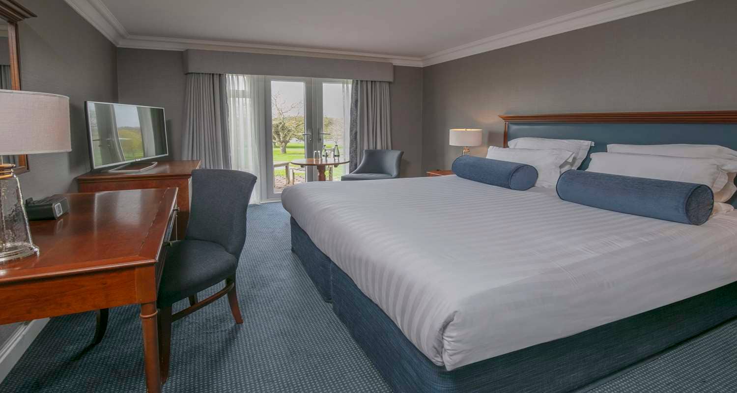 Hotel in Coventry Windmill Village Hotel, Golf Club Spa, BWSC