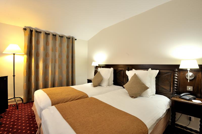 Hotel A Carcassonne Best Western Plus Le Donjon Coeur De La Cite Medievale
