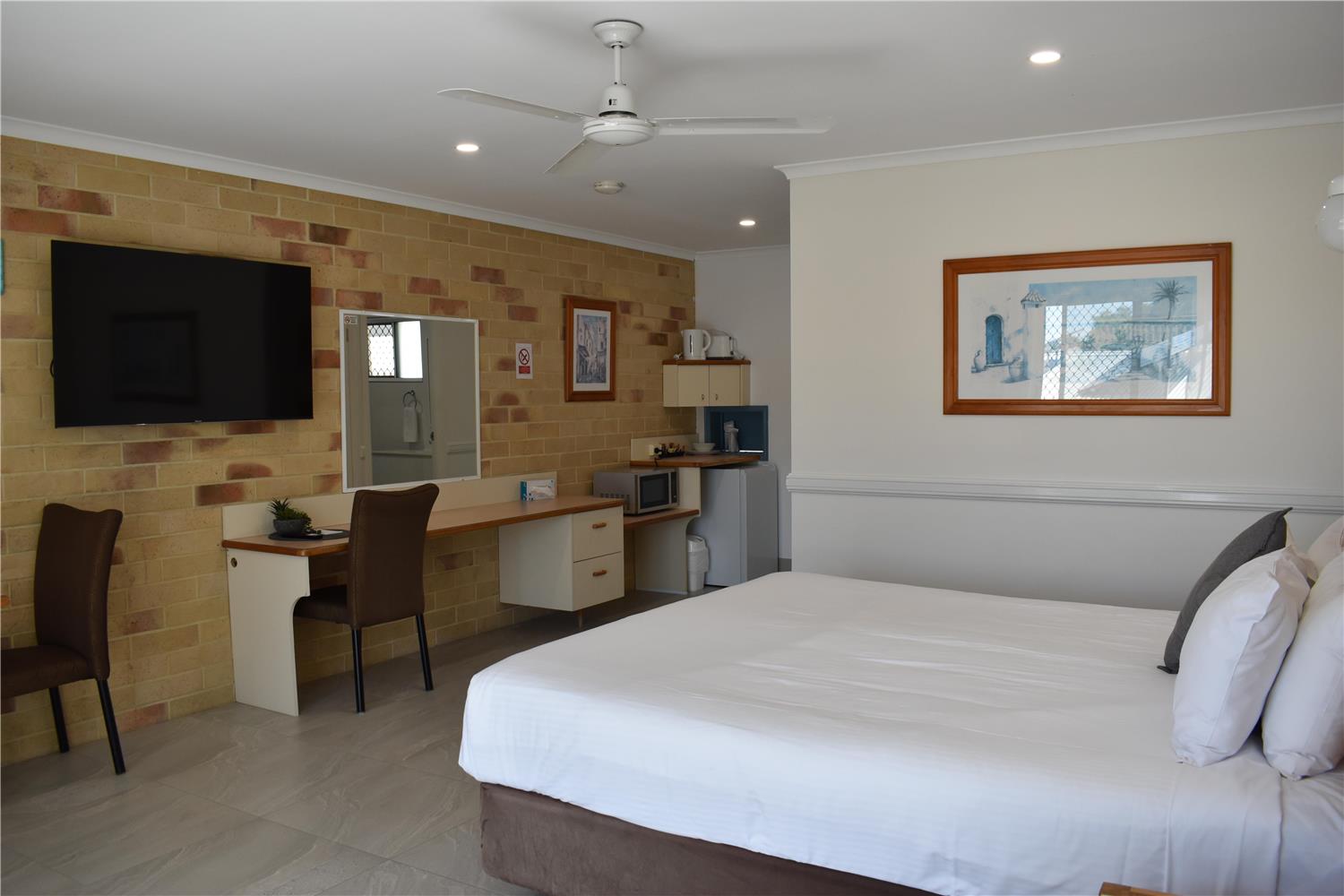 Hotel in Hervey Bay Best Western Ambassador Motor Lodge - Main Image